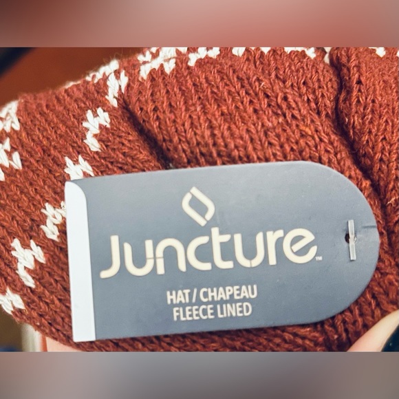 NWT Juncture Fleece Lined Fall/Winter Hats New with Tag Beanie Chapeau-Burgandy - Picture 3 of 5